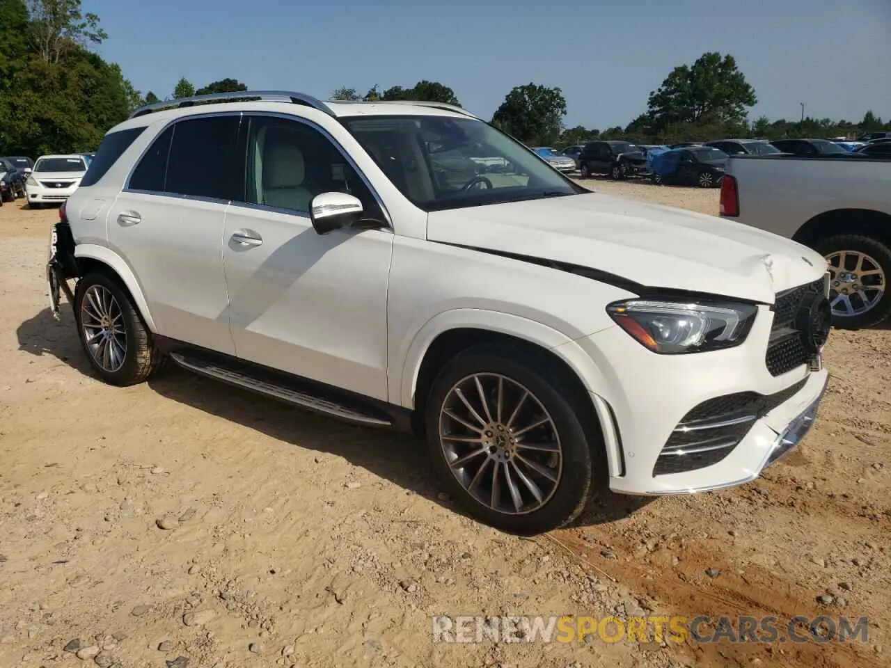 4 Photograph of a damaged car 4JGFB4KB1MA493824 MERCEDES-BENZ GLE-CLASS 2021