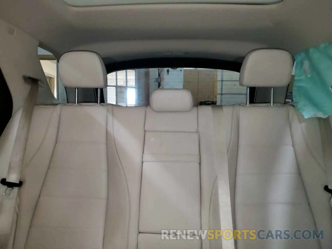 10 Photograph of a damaged car 4JGFB4KB1MA497209 MERCEDES-BENZ GLE-CLASS 2021