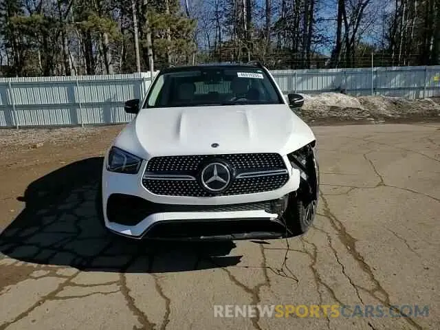 11 Photograph of a damaged car 4JGFB4KB1MA497209 MERCEDES-BENZ GLE-CLASS 2021