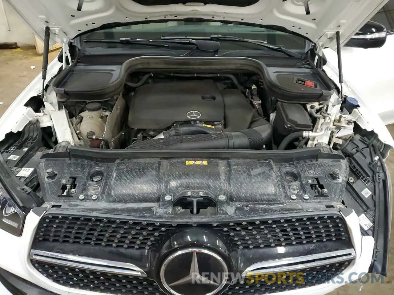 14 Photograph of a damaged car 4JGFB4KB1MA497209 MERCEDES-BENZ GLE-CLASS 2021
