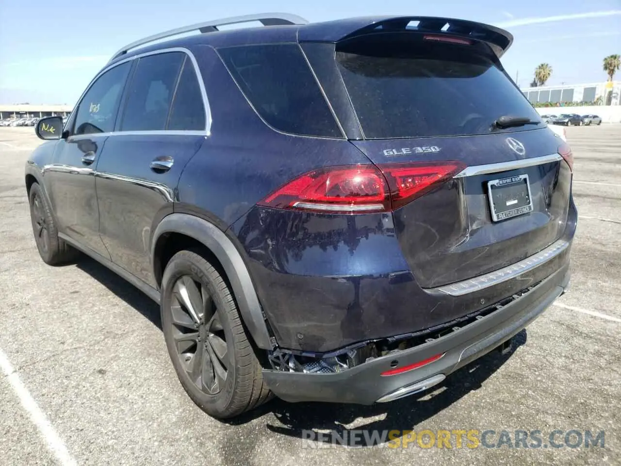 3 Photograph of a damaged car 4JGFB4KB1MA548482 MERCEDES-BENZ GLE-CLASS 2021