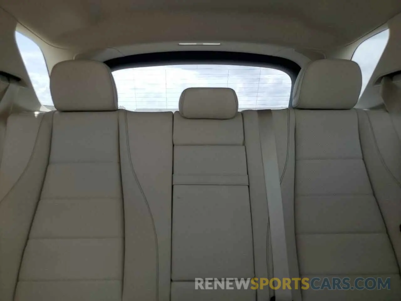 10 Photograph of a damaged car 4JGFB5KB0MA500736 MERCEDES-BENZ GLE-CLASS 2021
