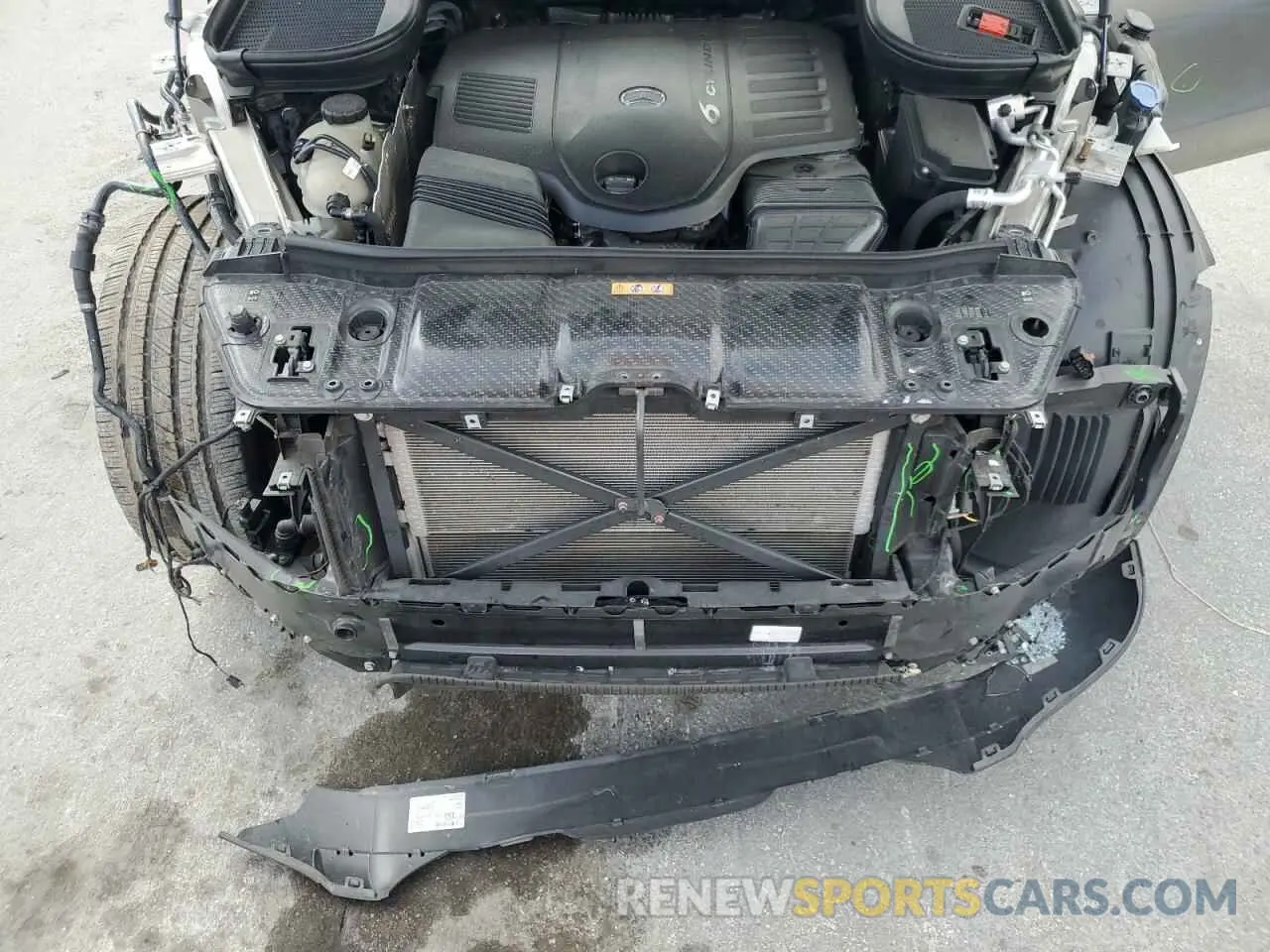 12 Photograph of a damaged car 4JGFB5KB0MA500736 MERCEDES-BENZ GLE-CLASS 2021