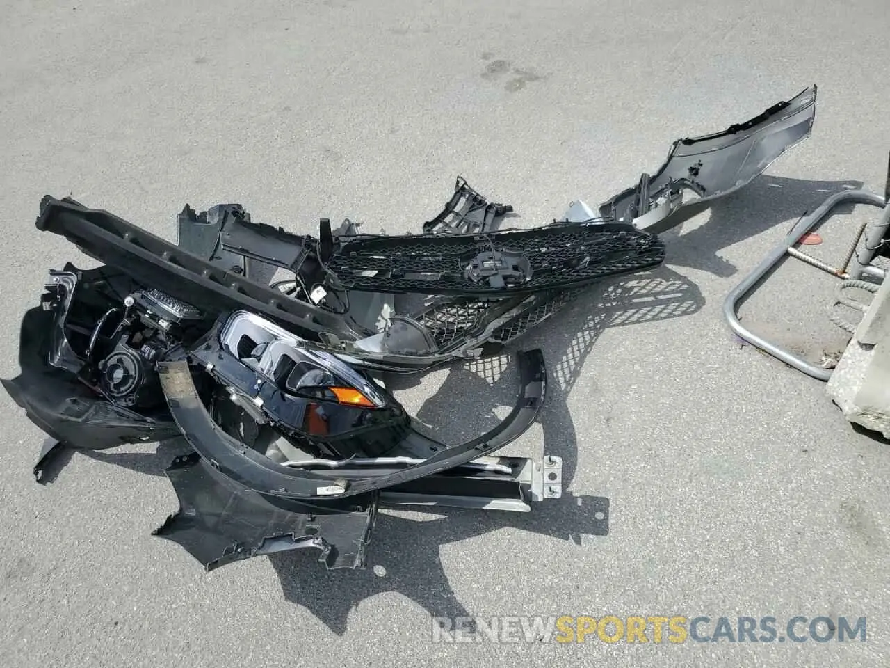13 Photograph of a damaged car 4JGFB5KB0MA500736 MERCEDES-BENZ GLE-CLASS 2021