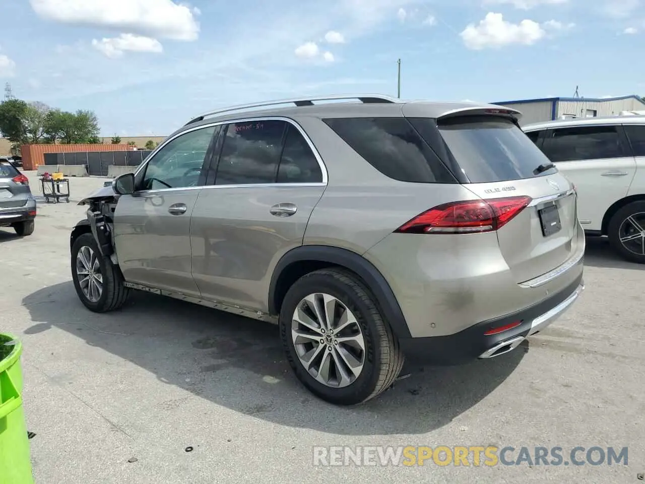 2 Photograph of a damaged car 4JGFB5KB0MA500736 MERCEDES-BENZ GLE-CLASS 2021