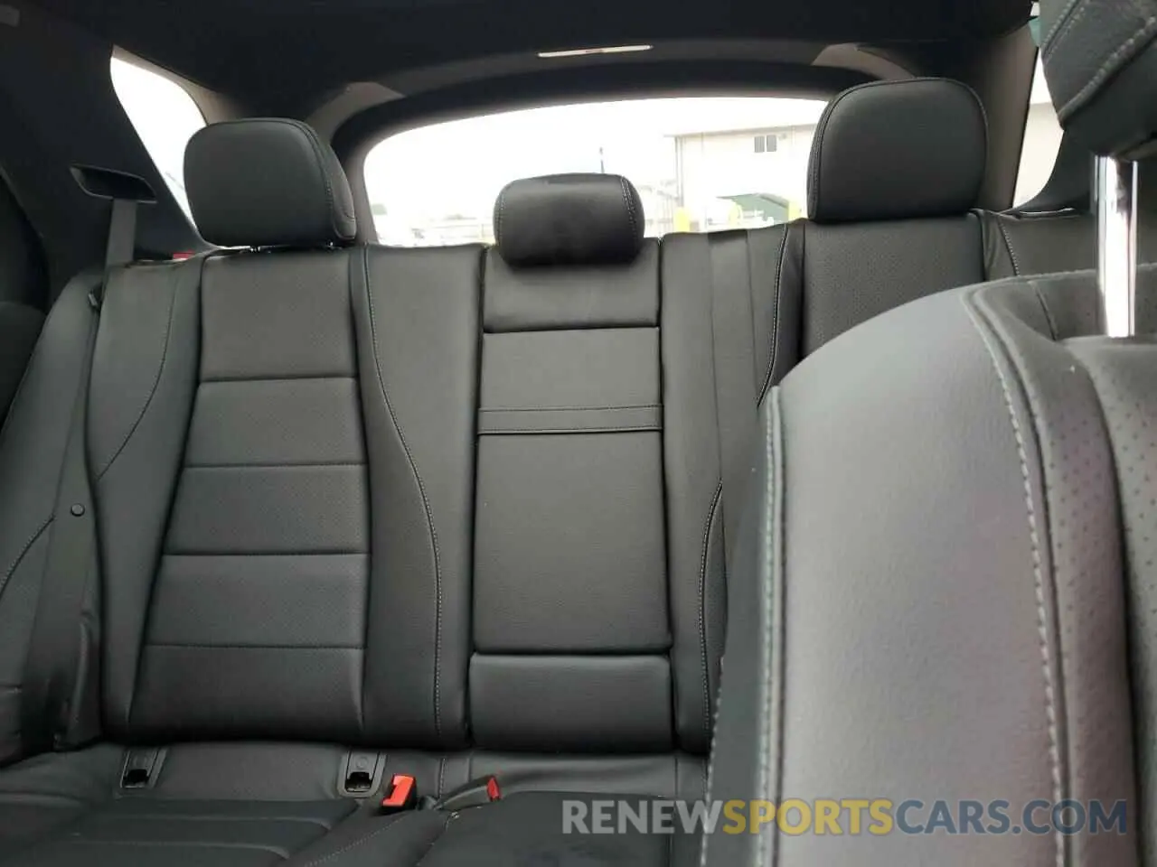 10 Photograph of a damaged car 4JGFB5KB4MA489157 MERCEDES-BENZ GLE-CLASS 2021