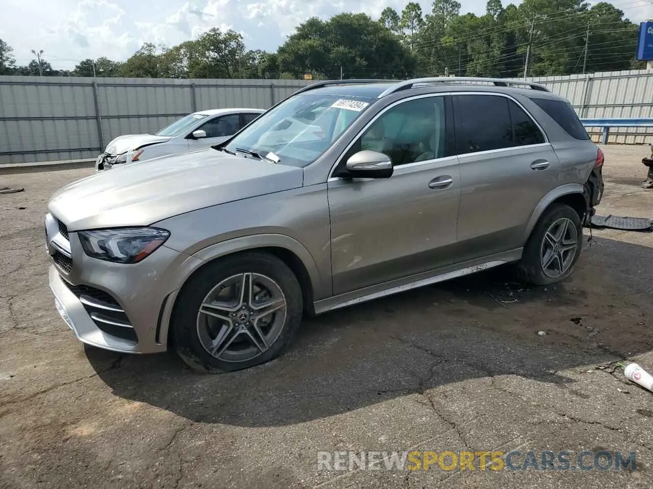 1 Photograph of a damaged car 4JGFB5KBXMA498851 MERCEDES-BENZ GLE-CLASS 2021