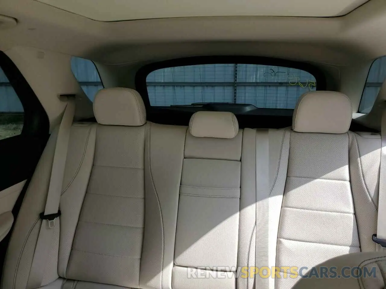 10 Photograph of a damaged car 4JGFB5KBXMA568476 MERCEDES-BENZ GLE-CLASS 2021