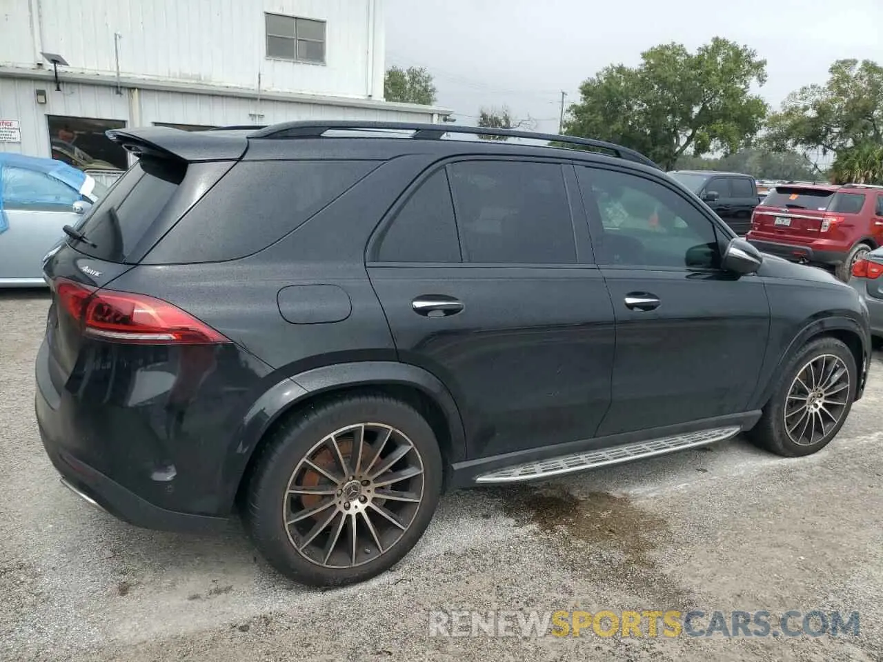 3 Фотография поврежденного автомобиля 4JGFB8GB8MA428825 MERCEDES-BENZ GLE-CLASS 2021