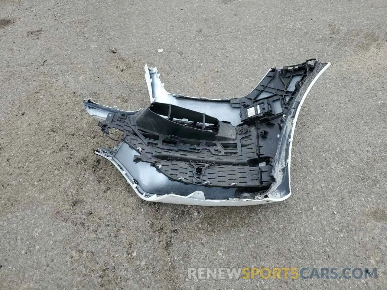 13 Photograph of a damaged car 4JGFD6BB4MA294319 MERCEDES-BENZ GLE-CLASS 2021
