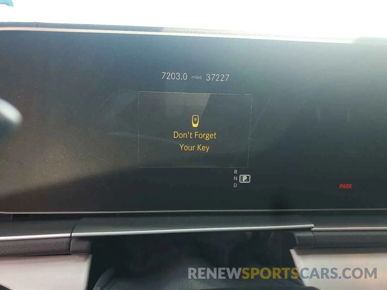 9 Photograph of a damaged car 4JGFD6BB4MA294319 MERCEDES-BENZ GLE-CLASS 2021
