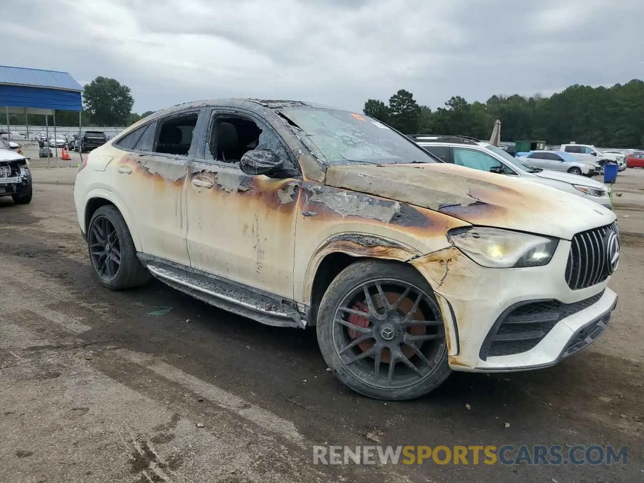 4 Photograph of a damaged car 4JGFD6BB5MA393280 MERCEDES-BENZ GLE-CLASS 2021