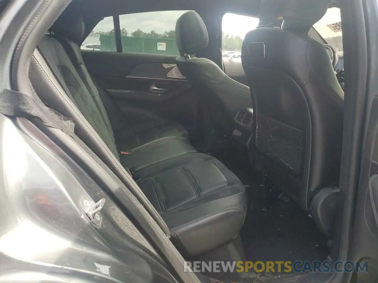 11 Photograph of a damaged car 4JGFD6BB5MA399029 MERCEDES-BENZ GLE-CLASS 2021