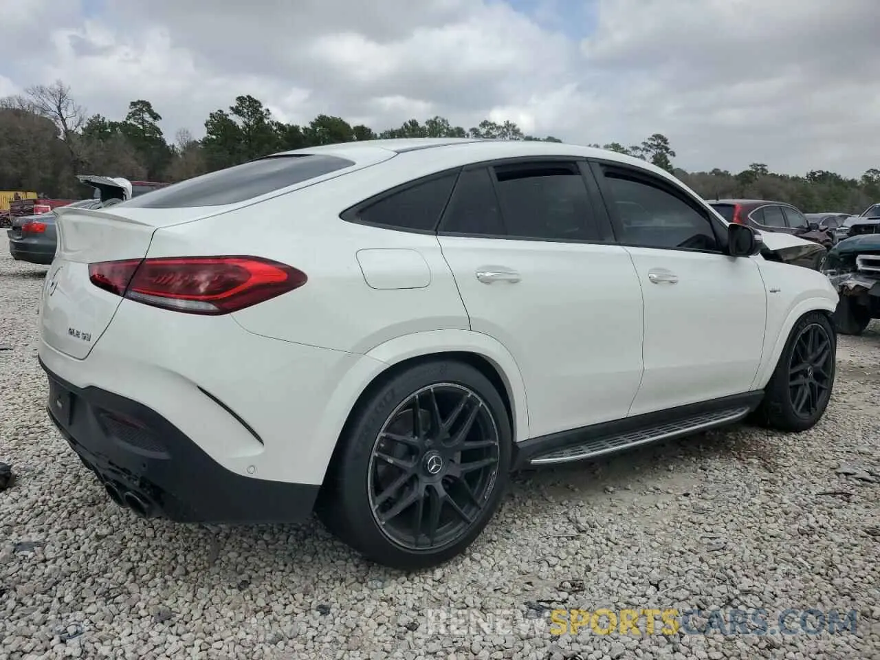 3 Photograph of a damaged car 4JGFD6BB7MA322890 MERCEDES-BENZ GLE-CLASS 2021