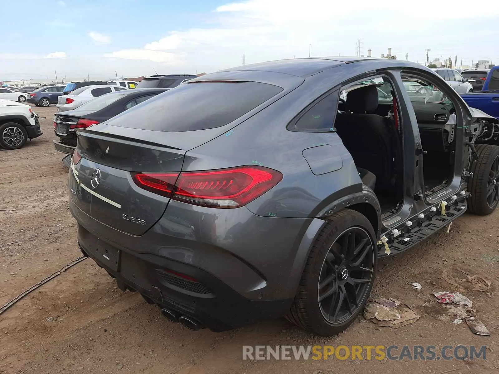 4 Photograph of a damaged car 4JGFD6BB8MA396111 MERCEDES-BENZ GLE-CLASS 2021