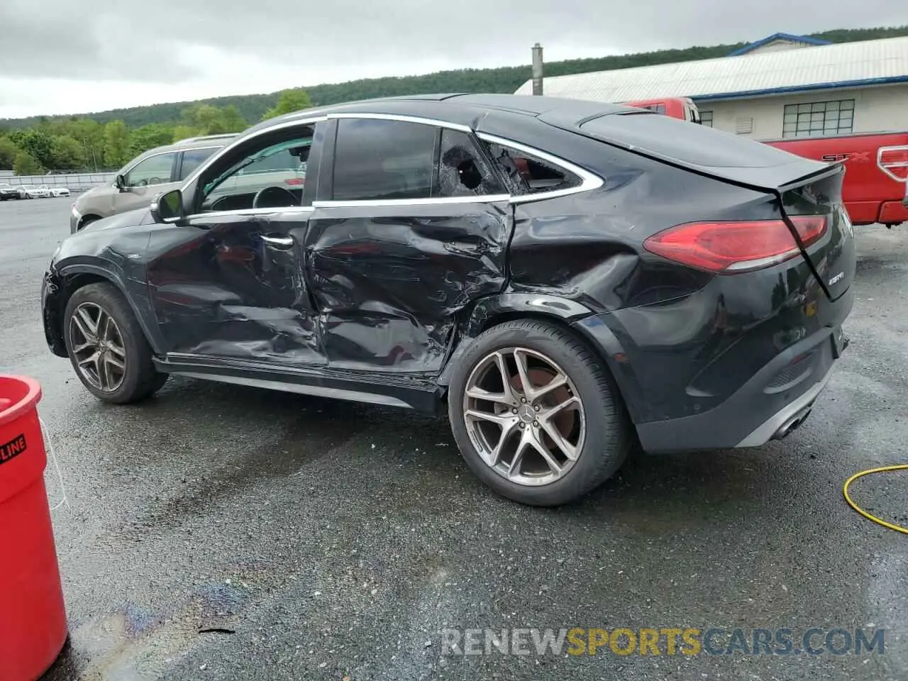 2 Photograph of a damaged car 4JGFD6BBXMA402863 MERCEDES-BENZ GLE-CLASS 2021