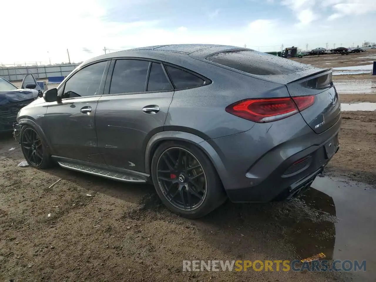 2 Photograph of a damaged car 4JGFD8KB1MA386631 MERCEDES-BENZ GLE-CLASS 2021