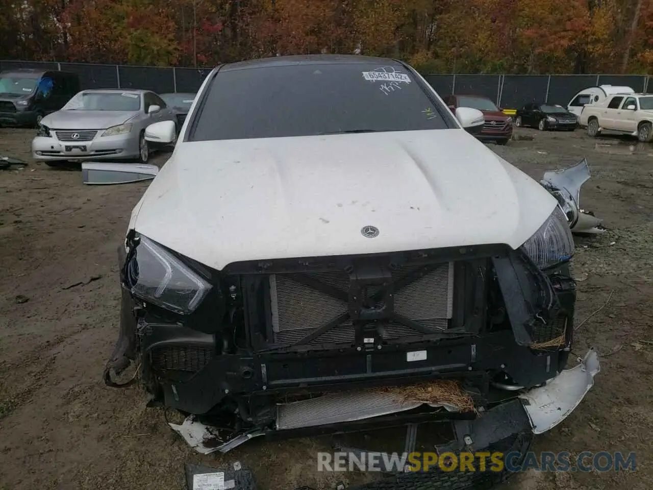 9 Photograph of a damaged car 4JGFD8KB8MA476343 MERCEDES-BENZ GLE-CLASS 2021