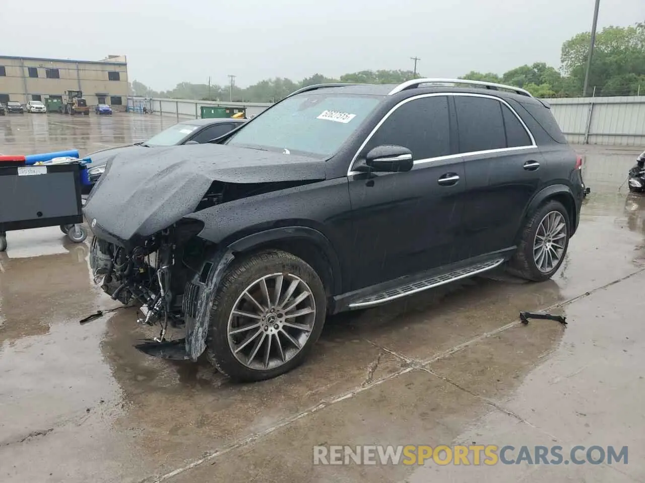 1 Photograph of a damaged car 4JGFB4JB0NA782633 MERCEDES-BENZ GLE-CLASS 2022