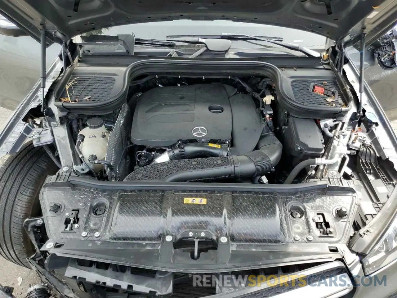 12 Photograph of a damaged car 4JGFB4JB1NA768949 MERCEDES-BENZ GLE-CLASS 2022