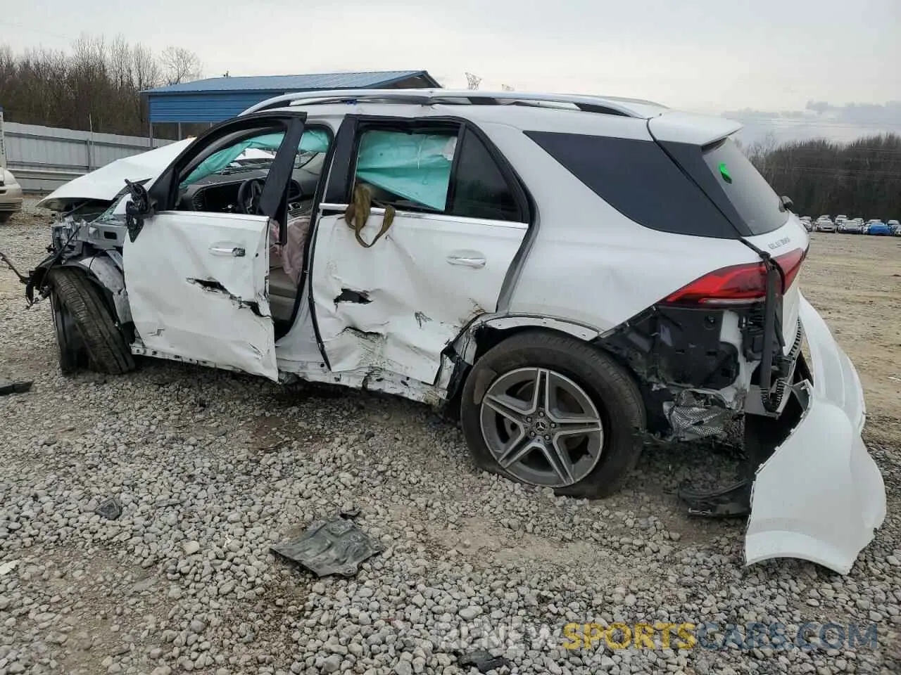2 Photograph of a damaged car 4JGFB4JB1NA798534 MERCEDES-BENZ GLE-CLASS 2022