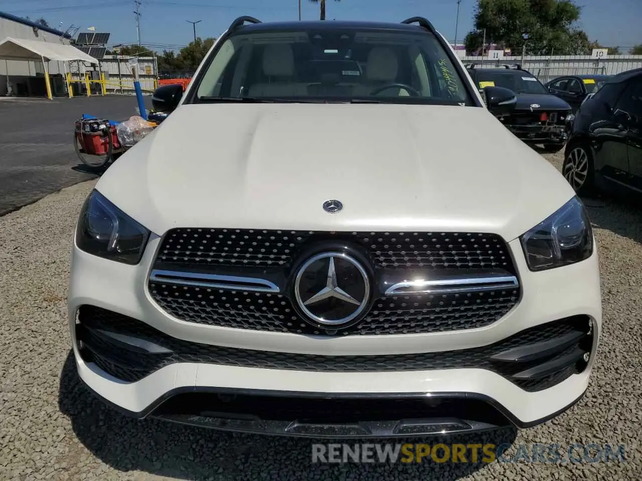 5 Photograph of a damaged car 4JGFB4JB9NA619656 MERCEDES-BENZ GLE-CLASS 2022