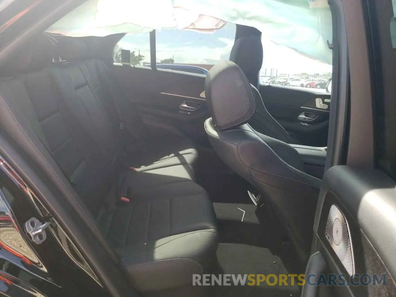 6 Photograph of a damaged car 4JGFB4KB0NA600718 MERCEDES-BENZ GLE-CLASS 2022