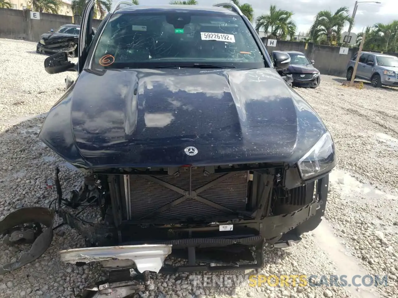 9 Photograph of a damaged car 4JGFB4KB0NA600718 MERCEDES-BENZ GLE-CLASS 2022