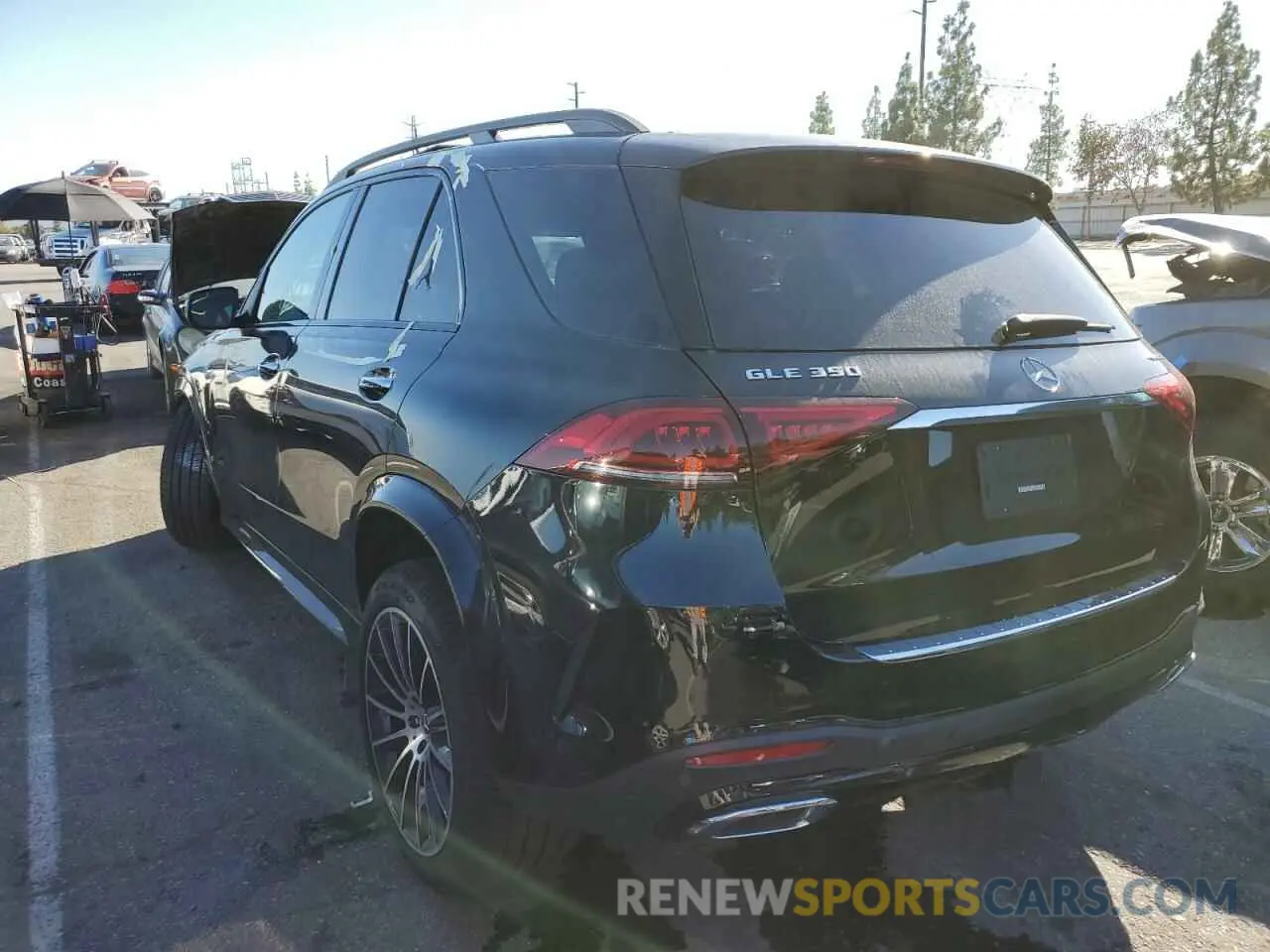 3 Photograph of a damaged car 4JGFB4KB1NA732886 MERCEDES-BENZ GLE-CLASS 2022