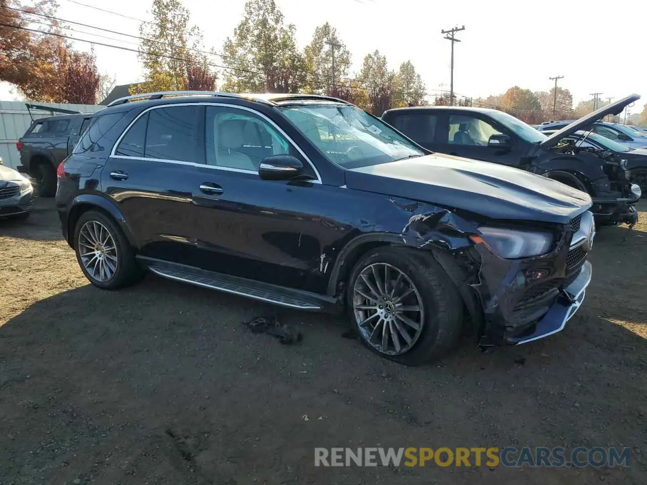 4 Фотография поврежденного автомобиля 4JGFB4KB1NA825889 MERCEDES-BENZ GLE-CLASS 2022