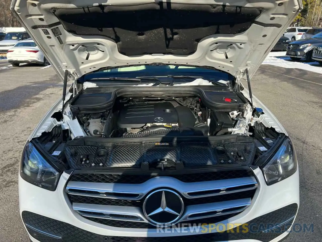 8 Photograph of a damaged car 4JGFB4KB2NA688865 MERCEDES-BENZ GLE-CLASS 2022