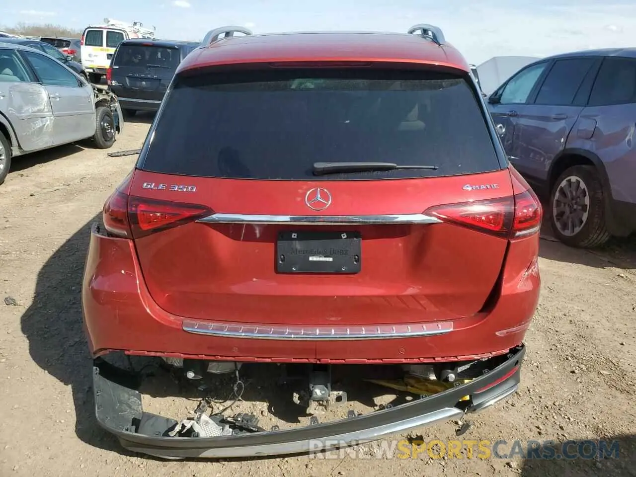 6 Photograph of a damaged car 4JGFB4KB4NA711952 MERCEDES-BENZ GLE-CLASS 2022