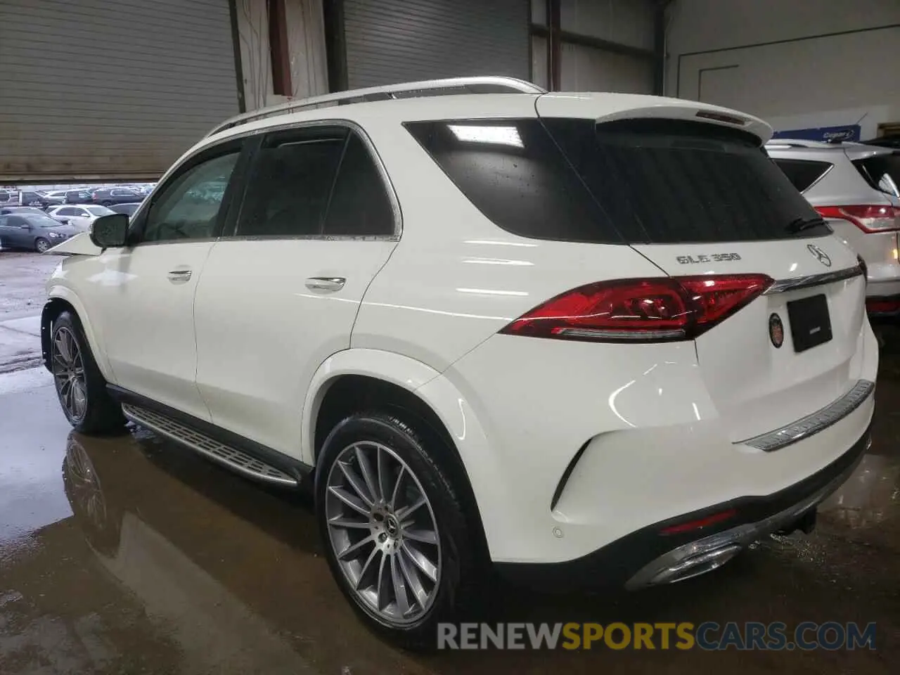 2 Photograph of a damaged car 4JGFB4KB6NA710835 MERCEDES-BENZ GLE-CLASS 2022