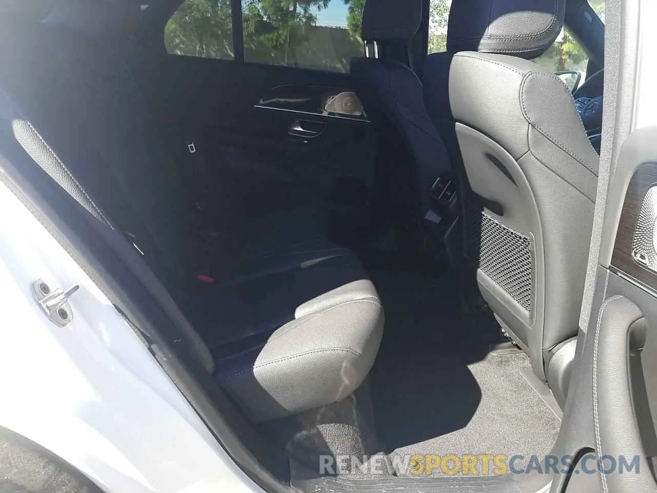 6 Photograph of a damaged car 4JGFB4KBXNA632222 MERCEDES-BENZ GLE-CLASS 2022