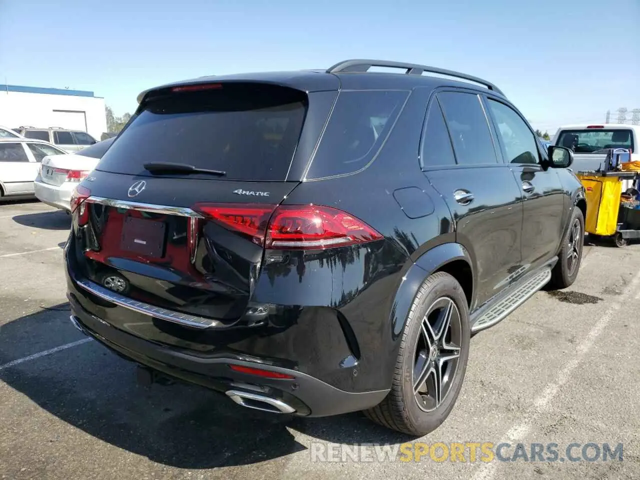 4 Photograph of a damaged car 4JGFB4KE8NA615266 MERCEDES-BENZ GLE-CLASS 2022
