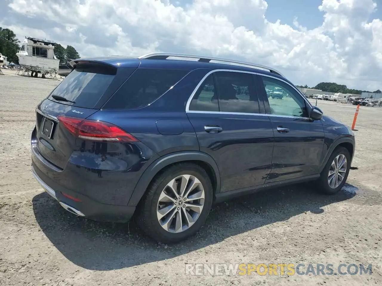 3 Photograph of a damaged car 4JGFB5KB3NA595990 MERCEDES-BENZ GLE-CLASS 2022