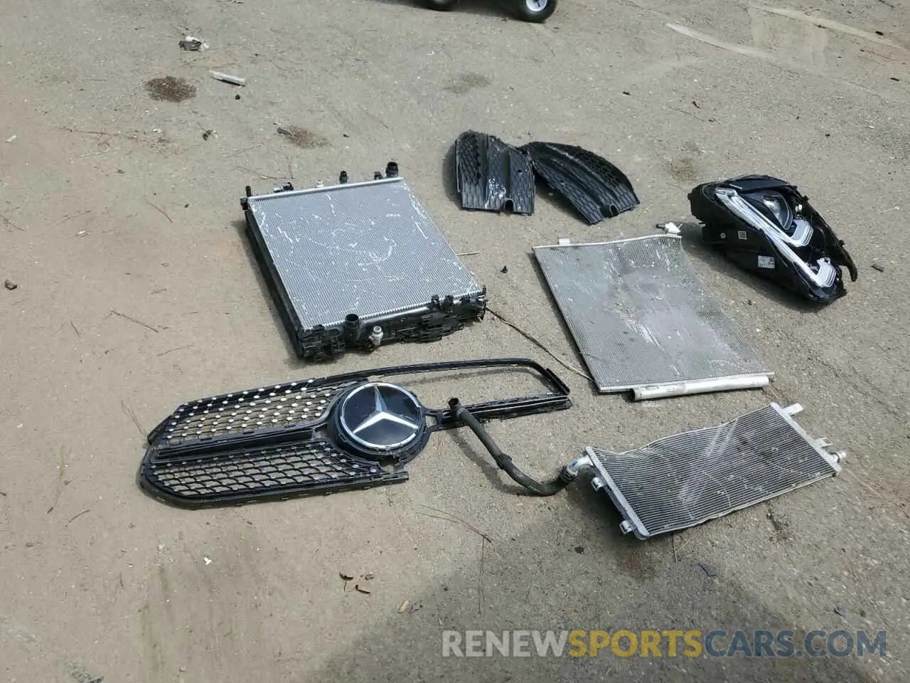 13 Фотография поврежденного автомобиля 4JGFB5KE9NA596152 MERCEDES-BENZ GLE-CLASS 2022