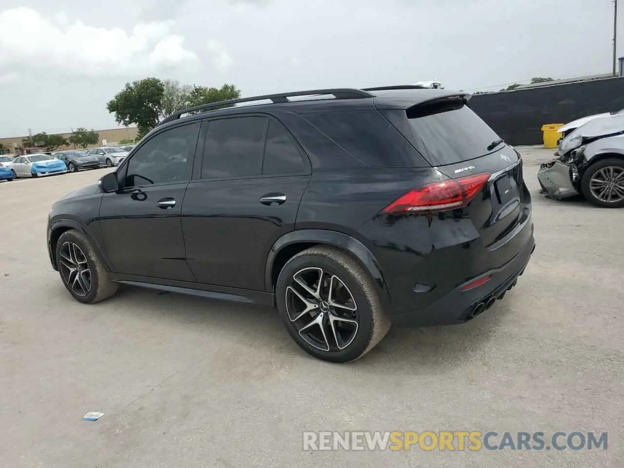2 Photograph of a damaged car 4JGFB6BB2NA589555 MERCEDES-BENZ GLE-CLASS 2022