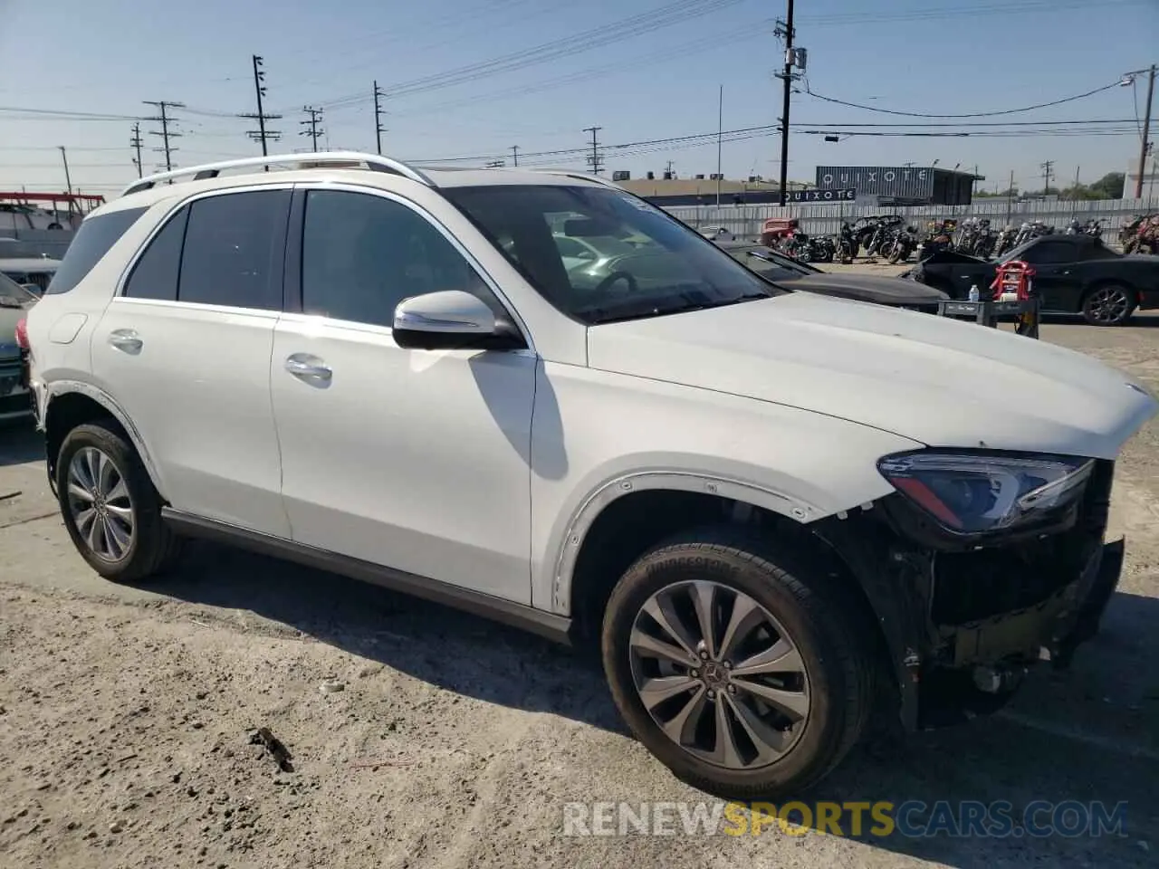 4 Photograph of a damaged car 4JGFB4JB3PA900001 MERCEDES-BENZ GLE-CLASS 2023