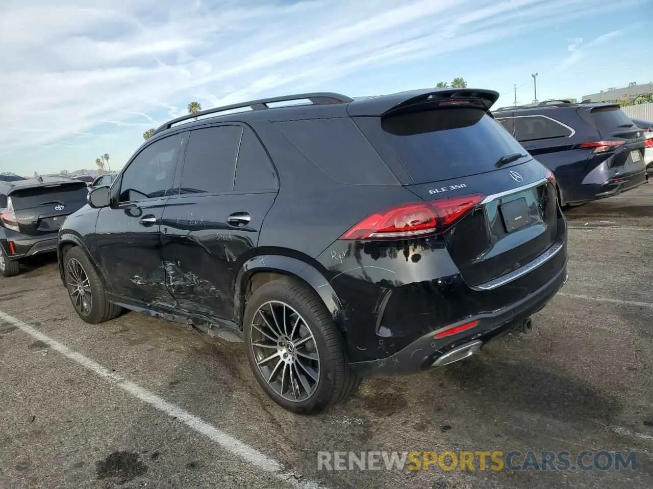 2 Photograph of a damaged car 4JGFB4JBXPA902215 MERCEDES-BENZ GLE-CLASS 2023