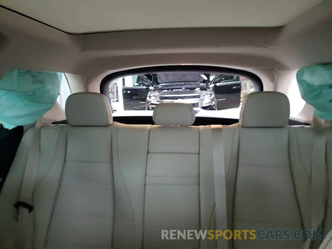 10 Photograph of a damaged car 4JGFB4KB0PA905915 MERCEDES-BENZ GLE-CLASS 2023