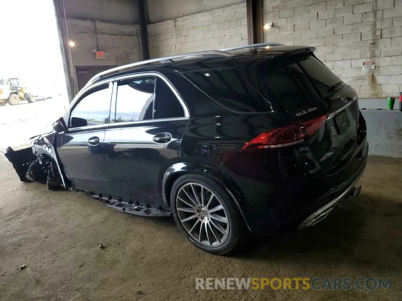 2 Фотография поврежденного автомобиля 4JGFB4KB7PA962984 MERCEDES-BENZ GLE-CLASS 2023