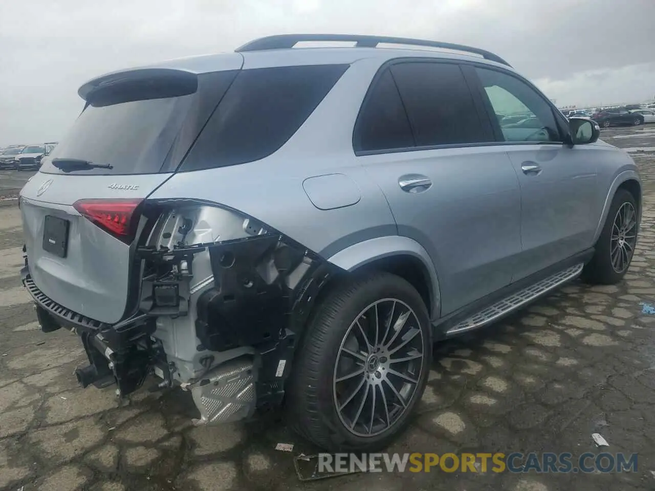 3 Photograph of a damaged car 4JGFB5KB2PA871580 MERCEDES-BENZ GLE-CLASS 2023