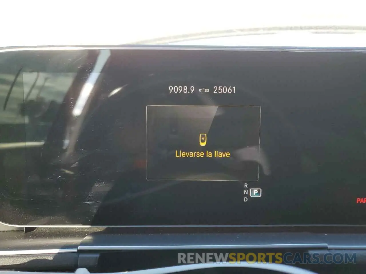 9 Photograph of a damaged car 4JGFD6BB0PA918024 MERCEDES-BENZ GLE-CLASS 2023