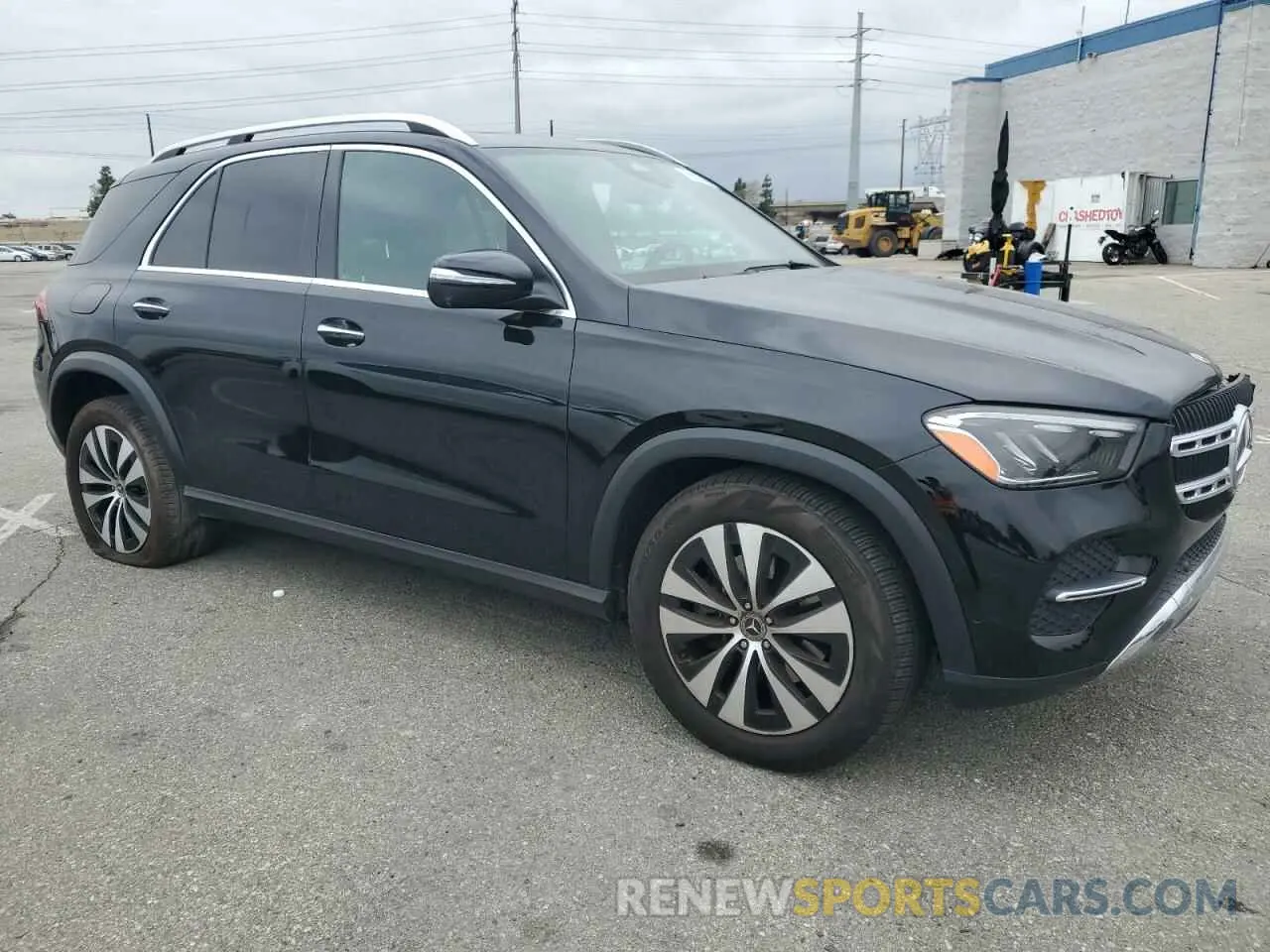 4 Фотография поврежденного автомобиля 4JGFB4FB0RB130846 MERCEDES-BENZ GLE-CLASS 2024