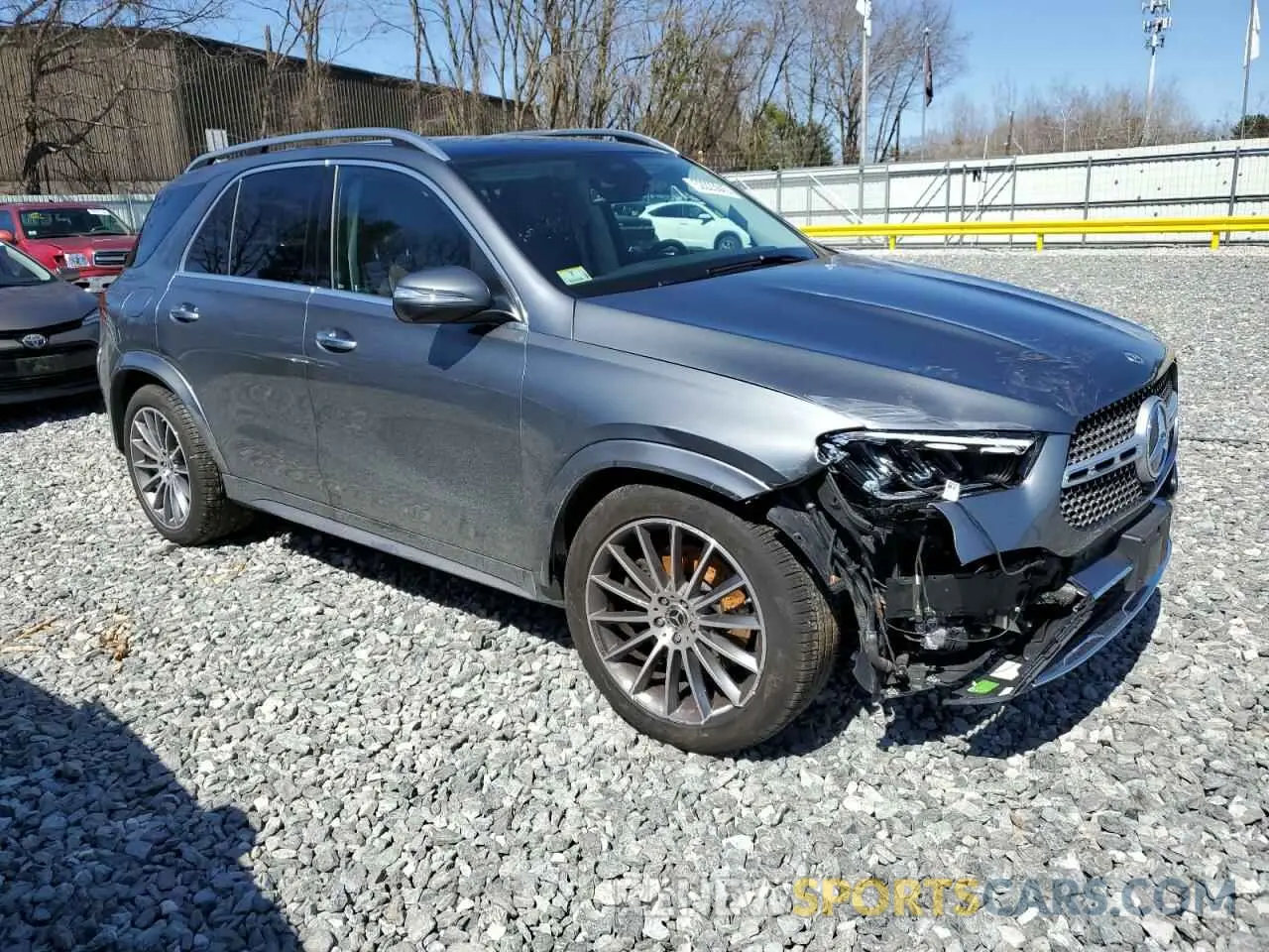 4 Photograph of a damaged car 4JGFB4FB2RB248185 MERCEDES-BENZ GLE-CLASS 2024