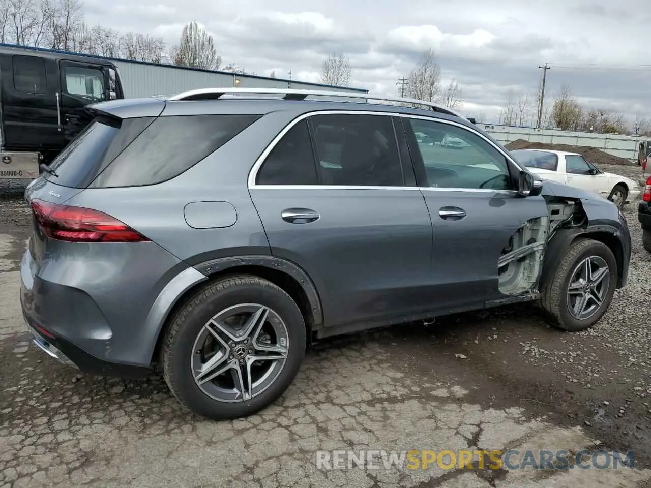 3 Photograph of a damaged car 4JGFB4FB3RB065720 MERCEDES-BENZ GLE-CLASS 2024