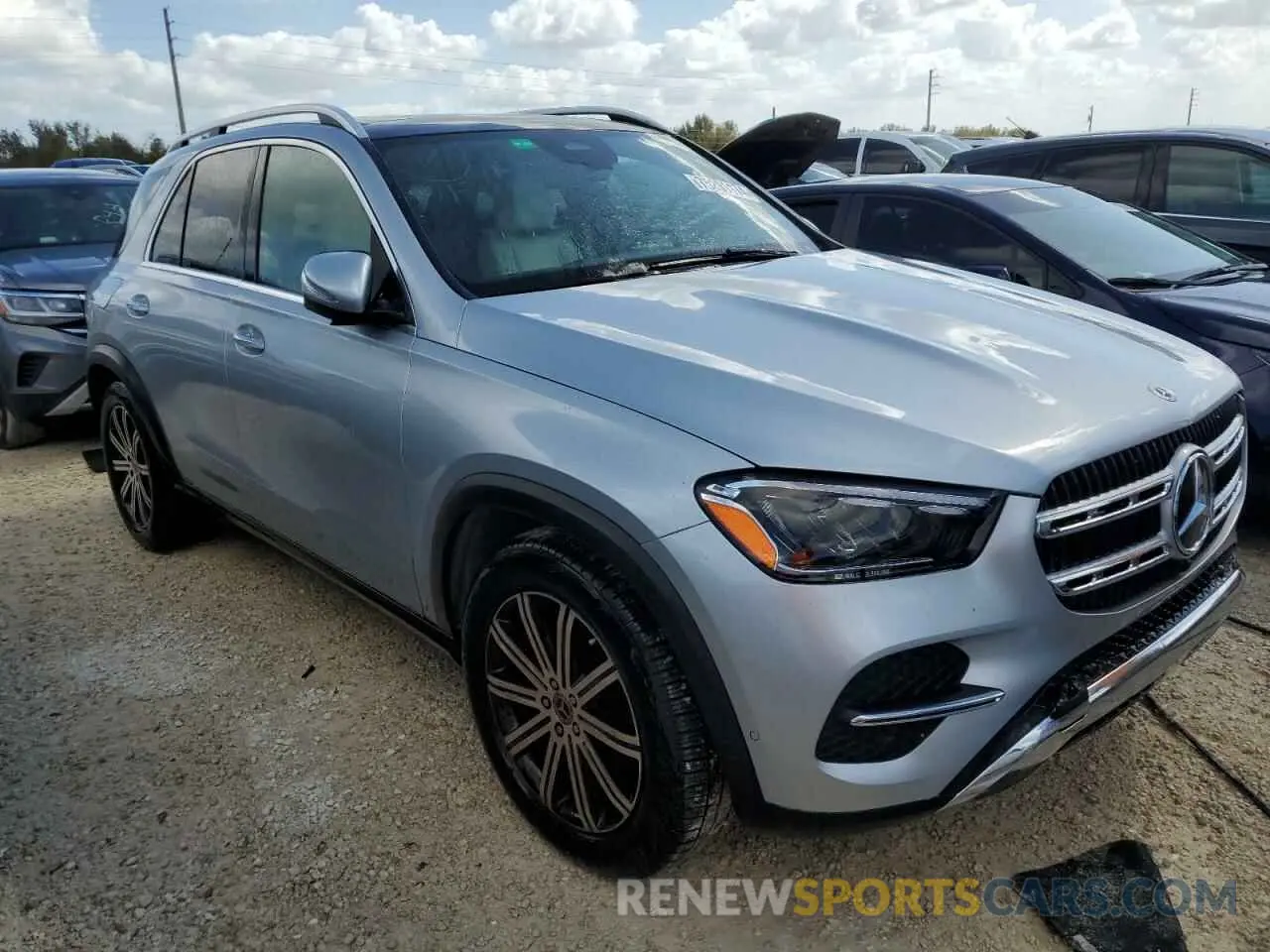 4 Photograph of a damaged car 4JGFB4FB8RB158278 MERCEDES-BENZ GLE-CLASS 2024