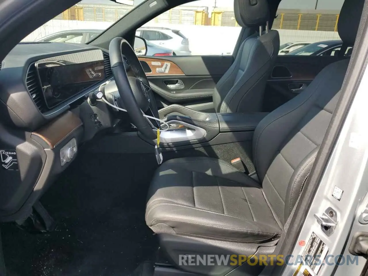 7 Photograph of a damaged car 4JGFB4FB8RB250099 MERCEDES-BENZ GLE-CLASS 2024