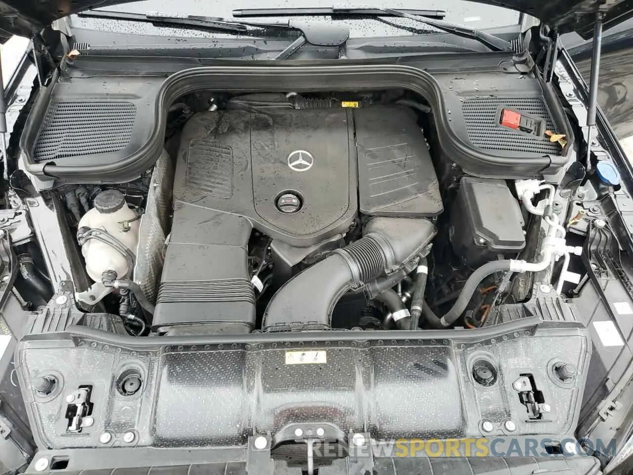 12 Photograph of a damaged car 4JGFB4FB9RA985289 MERCEDES-BENZ GLE-CLASS 2024